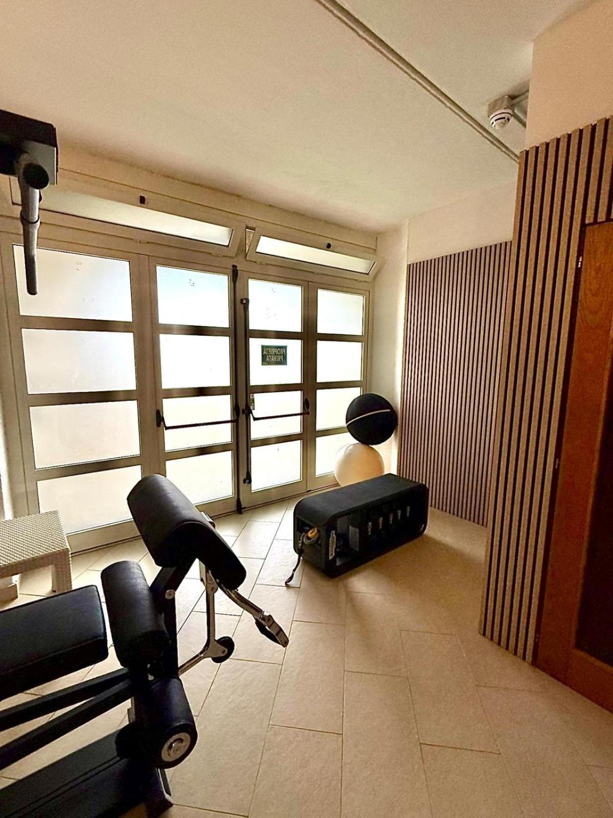 Hotel Punta Est 4*